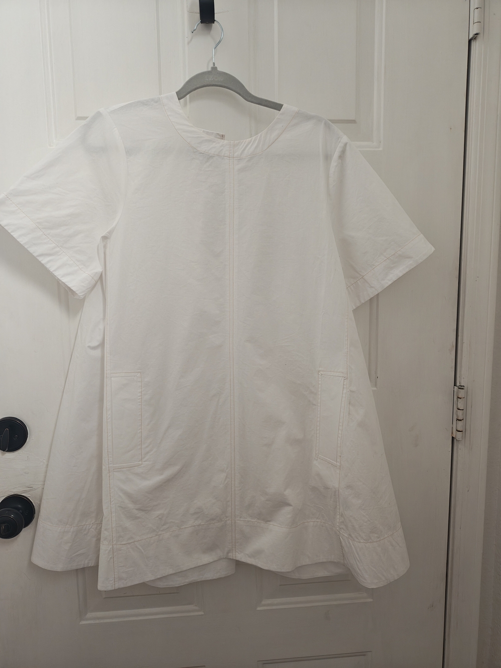 Anthropologie White Short-Sleeve Tunic with Front Seam